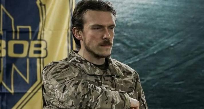 泽连斯基压根没有停火的想法，他居然给“亚速”第1军指挥官丹尼斯·普罗科片科授予了