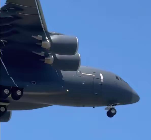 16架中国军用运输机降落在伊朗？海外开始散布谣言，目的令人不寒而栗！海外又在