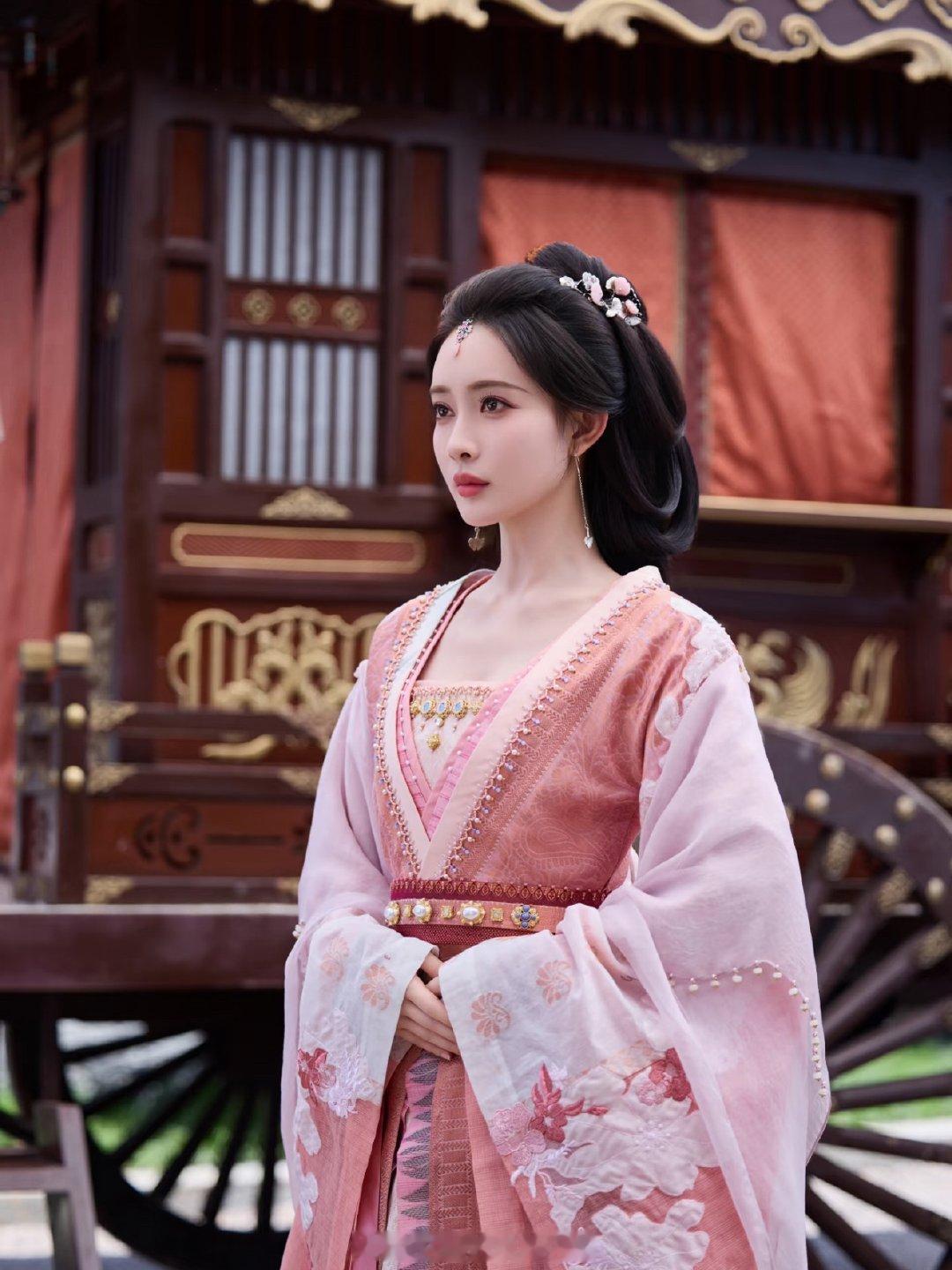 孟子义转发区内娱团建孟子义百花杀开播排面哈哈哈哈哈就是说孟子义看到这个转发区，
