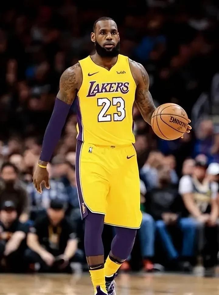 NBA有史以来带队能力更强的五大球星！大家认同吗？1.乔丹6次率公牛夺冠（