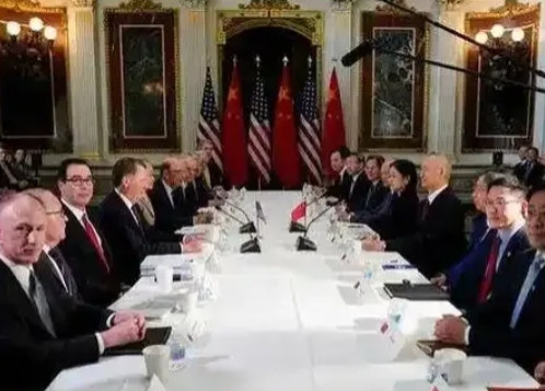 7月29日，路透社报道:“中美瑞典开启第二天经贸谈判，延长关税休战协议、中美会晤