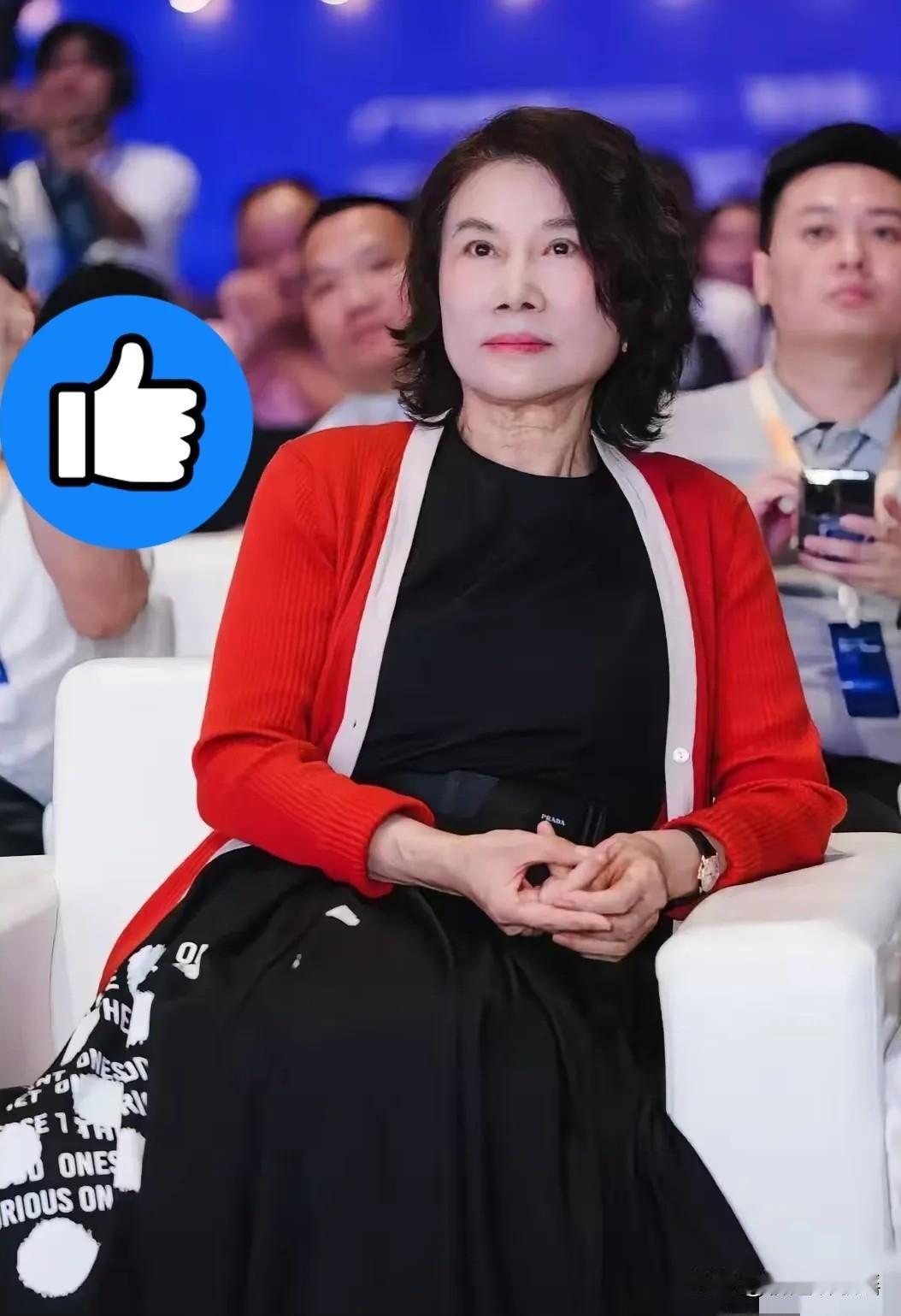 看到格力做空调依然采用铜管我就立马做了个三个决定：1.把全家的空调都换成格力