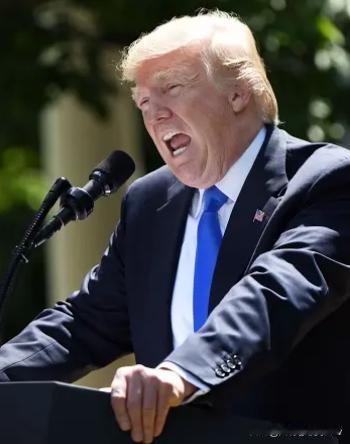 特朗普，是美国有史以来最差劲，最德不配位，最不称职的总统，没有之一。美国加州州