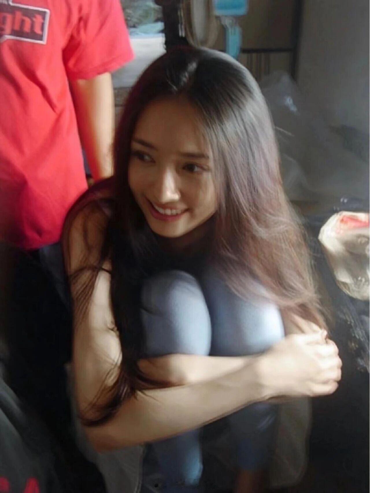 郭碧婷，她没生娃的时候真的很美啊！36岁迎来大女儿，38岁生下儿子松弛素导致鼻翼