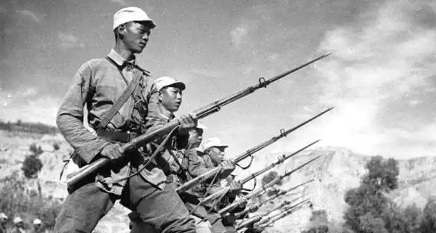 抗战时期，日军敢直取南京，为何不敢直取延安？1937年12月，日军华中方面军