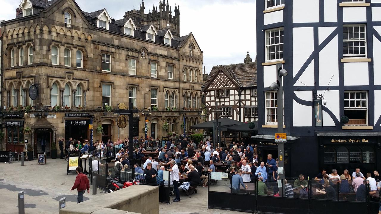 英国·曼彻斯特Manchester曼彻斯特Manchester是英国第三大城