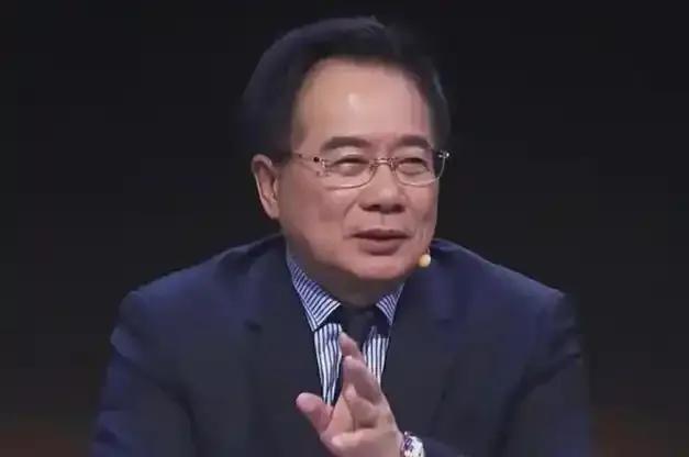 前几天关注蔡沈论争，发现他们的立场反映了一个浅显的道理。蔡正元的立场揭示了一