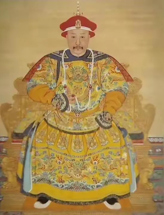 努尔哈赤是1618年起兵反明，李自成、张献忠的农民起义是发生在1628年，也就是说上天留给了大明10