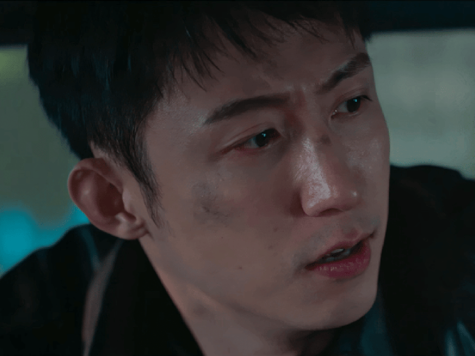 《罚罪2》破9000后有人又崩溃了，嘴里说着没什么，一晚上到处开贴对着黄景瑜的表