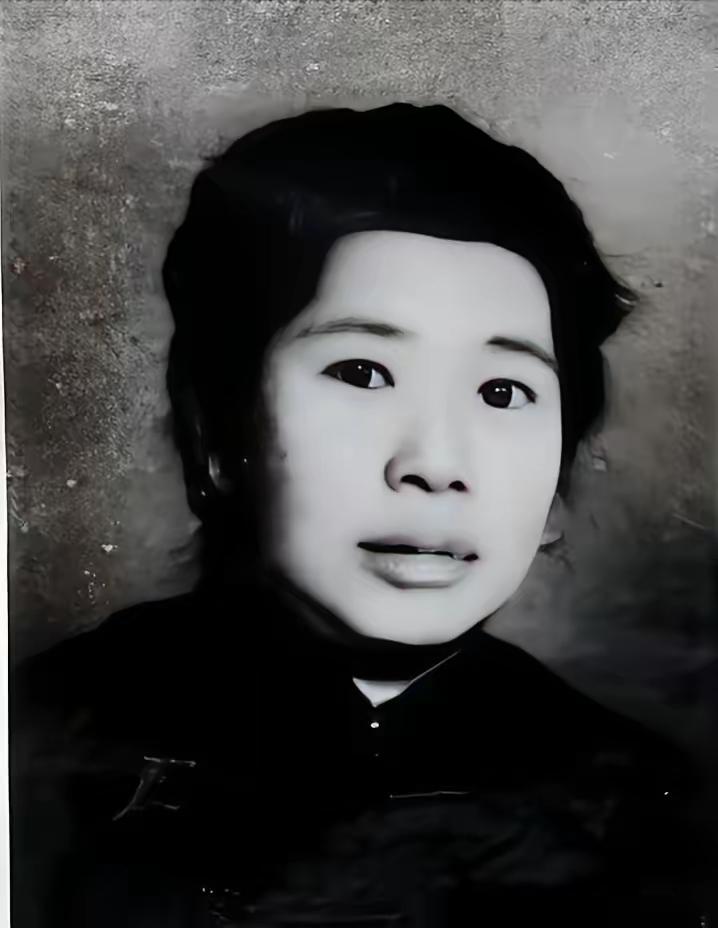 1939年，东北一女地下党被日军抓捕，因承受不住鬼子的酷刑，她大喊说：“太君，别