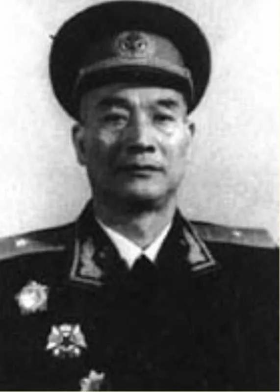 1950年，李治带枪到中南海求见毛主席，向毛主席要3000万，毛主席听完后，当即