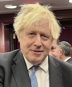 真是太尴尬了，芬兰总统斯图布与英国前首相约翰逊在基辅发生口角，争执起因是关于乌克