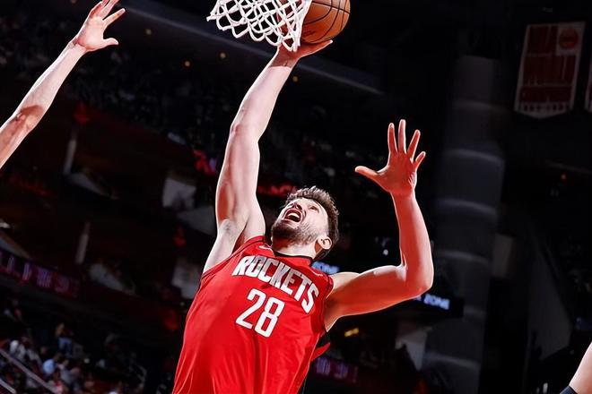 五毒卡必须改变思维了，没那么多攻守平衡的人给你用，格林就是纯让他给逼走的他是