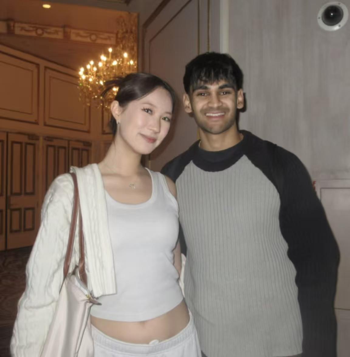 女生分享与印度男友交往、分手经历，文化差异比她想象中更痛。女生和印度男友在英国