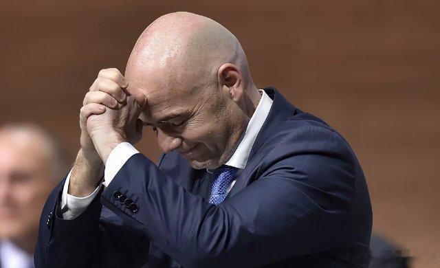 国际足联后悔了！卖世界杯补水时间的832个广告位，轻松赚2.5亿，球迷们早已怨声