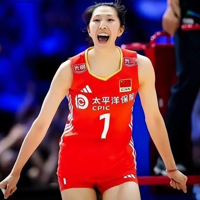 日本女排队长:天津亚锦赛夺冠，势必提前抢到洛杉矶奥运门票。可见，这张奥运门票