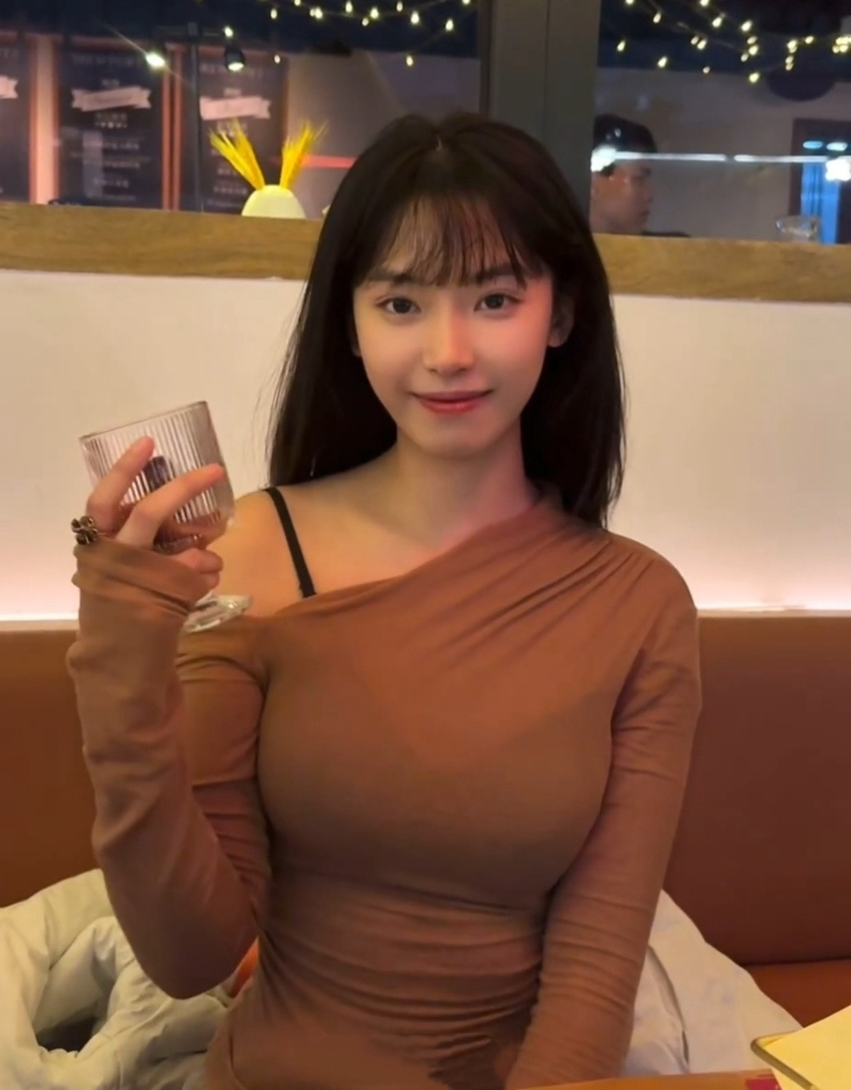 半藏森林之前不是和刘*闹过某风波吗？现在居然转行干起了产品经理。半藏森林互联网