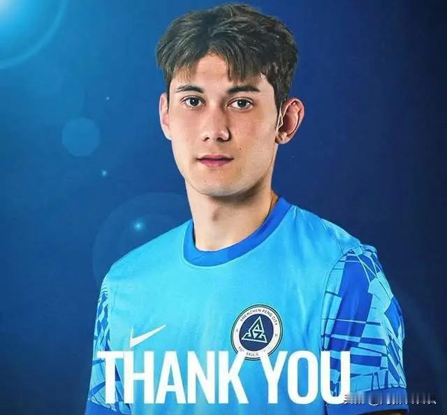 说出来你可能不信，有个在中超连续18场没进球的前锋，转会新球队的第一场比赛就打进