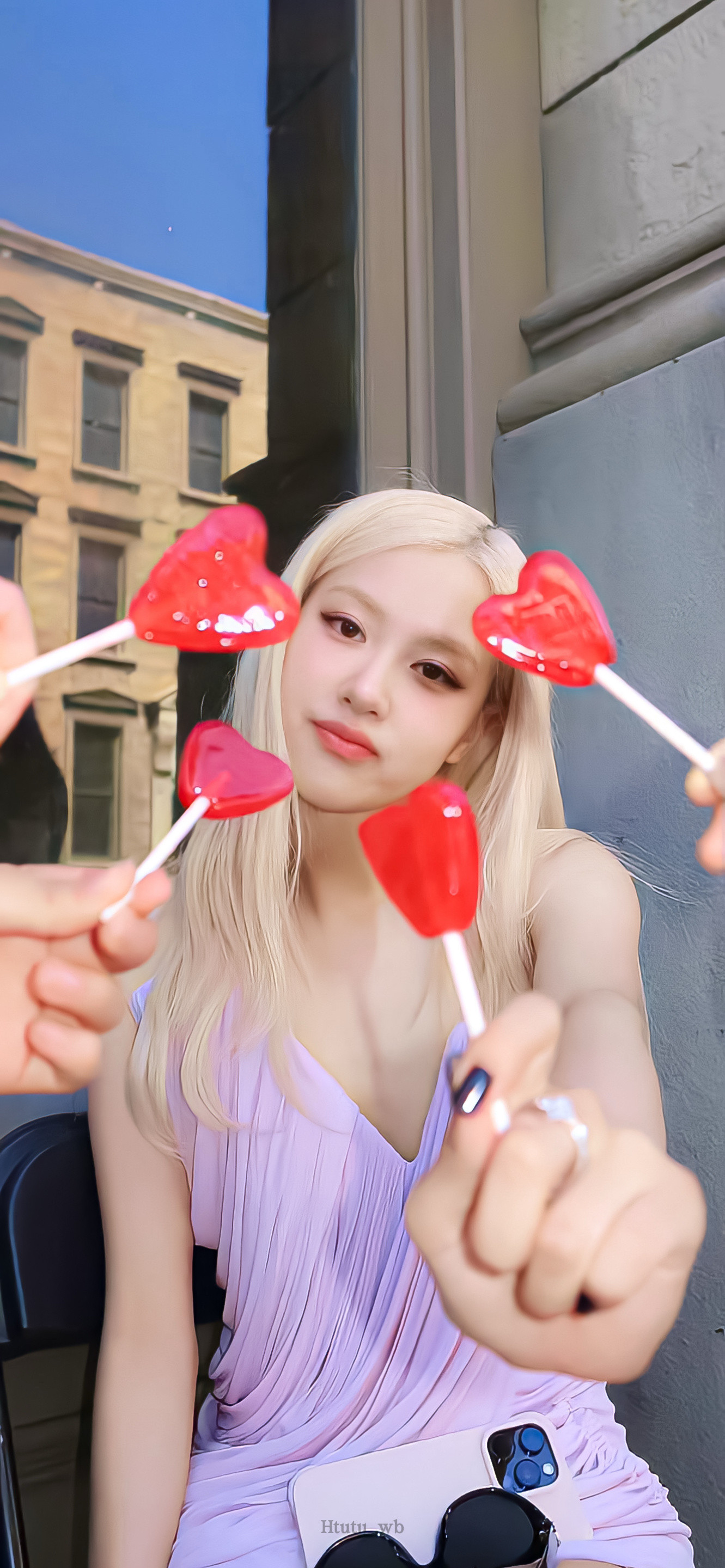 朴彩英Rosé壁纸来啦～🧸💐💖