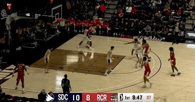 降维打击！杨瀚森打G联赛太轻松！在今天NBA发展联盟G联赛撕裂之城混音对阵圣地