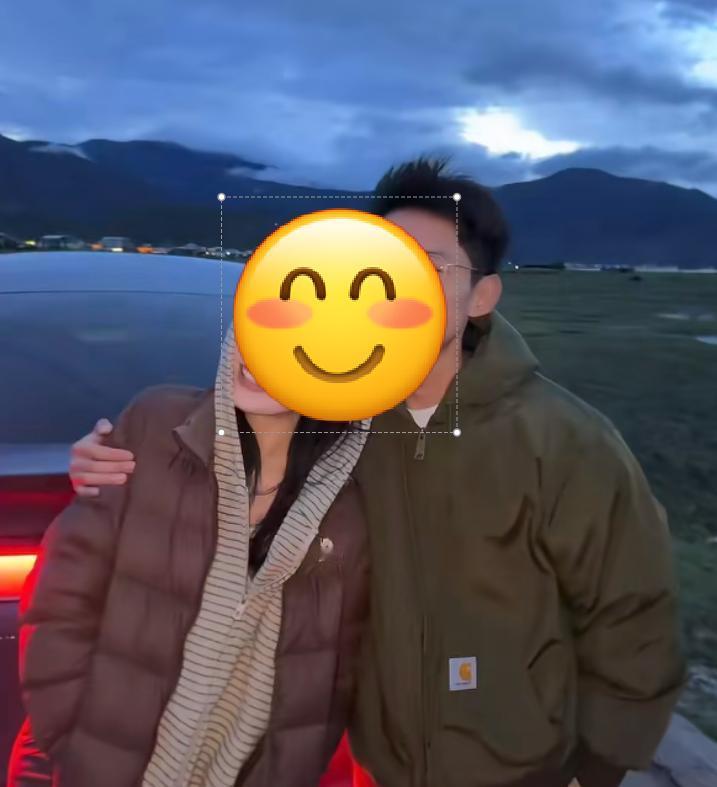 半年前在朋友聚会上认识了一个男人，他长得帅，嘴又甜，说自己开了家广告公司，年收入