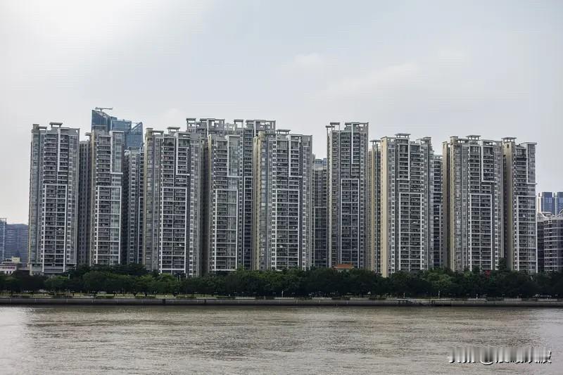 广州楼市这波操作太狠了：公积金最高能贷360万，换房直接“发钱”！五一假