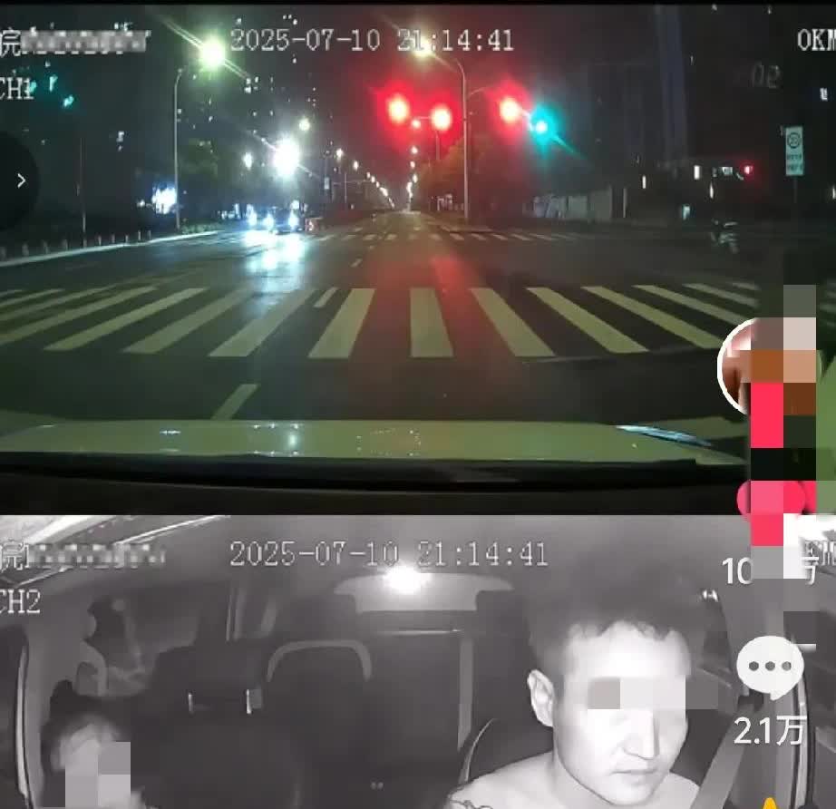 这件事挺难评的！女子在路边被老公家暴，没人愿意管，纹身小伙救了她，送她到派出