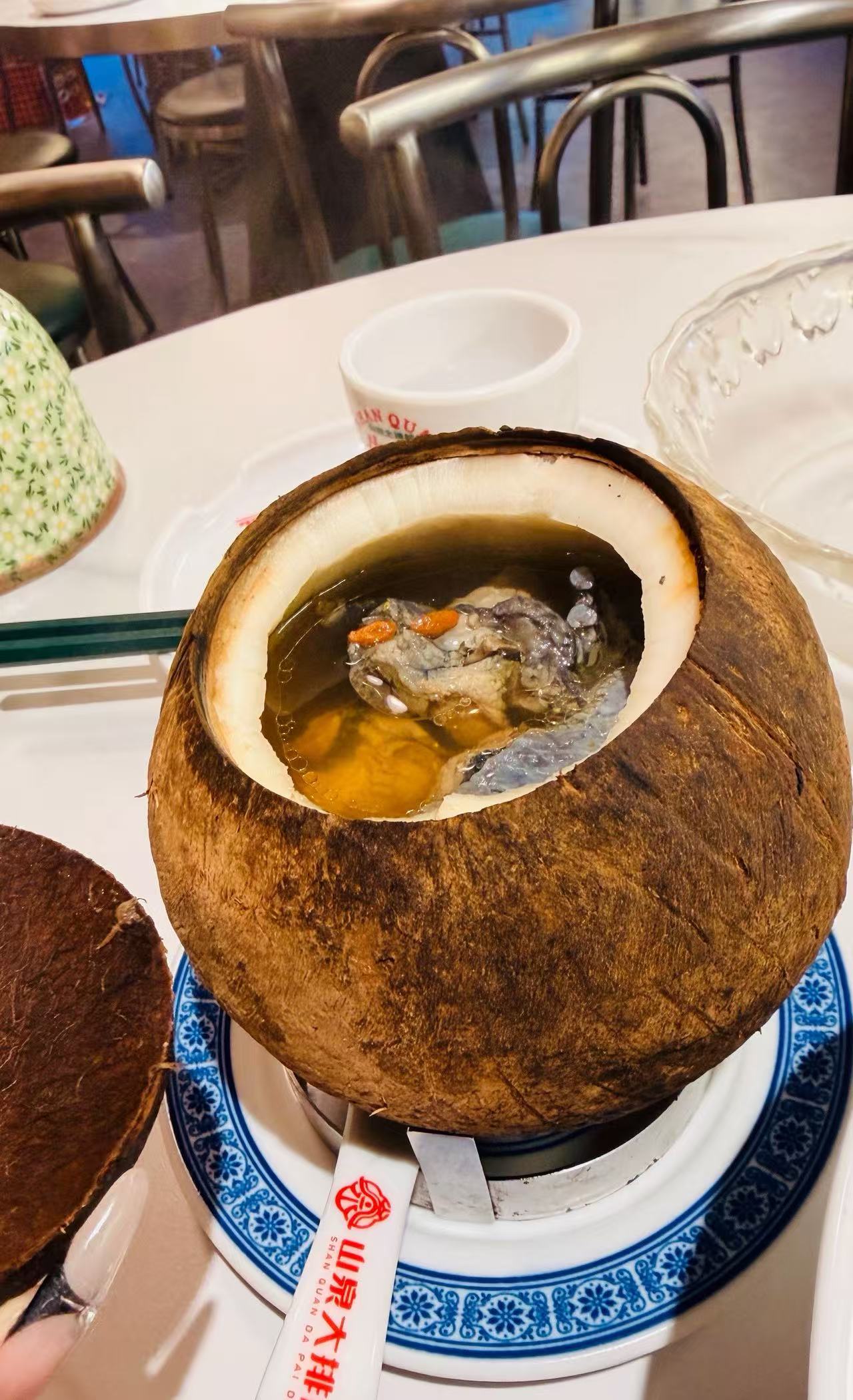 寻味广州，广州塔这家海鲜大排档好好吃！