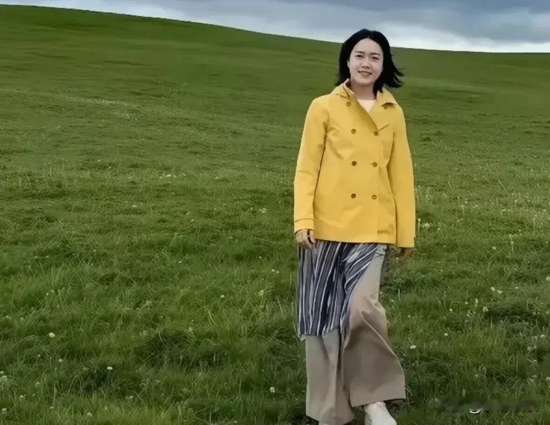 50岁翁帆，最新近况！7月18日，50岁的翁帆又一次冲上热搜！距离杨振宁