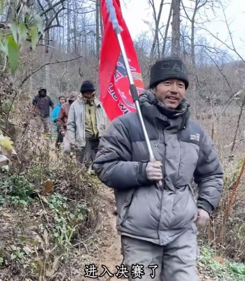 不是，这荒野求生决赛是来度假的吧？给的装备也太全了，看官方发的都是啥，菜种子