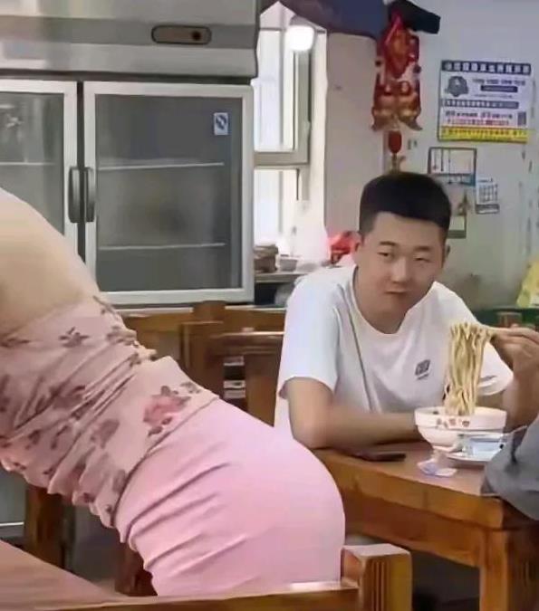 杂酱面味道不错