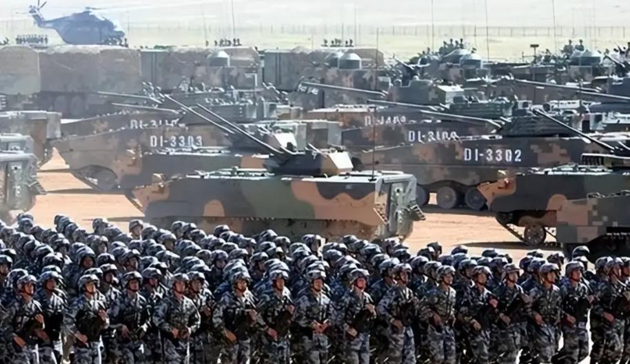 别再瞎吹什么咱们一个重装合成旅能横扫180国、扔去俄乌战场分分钟结束战斗了，