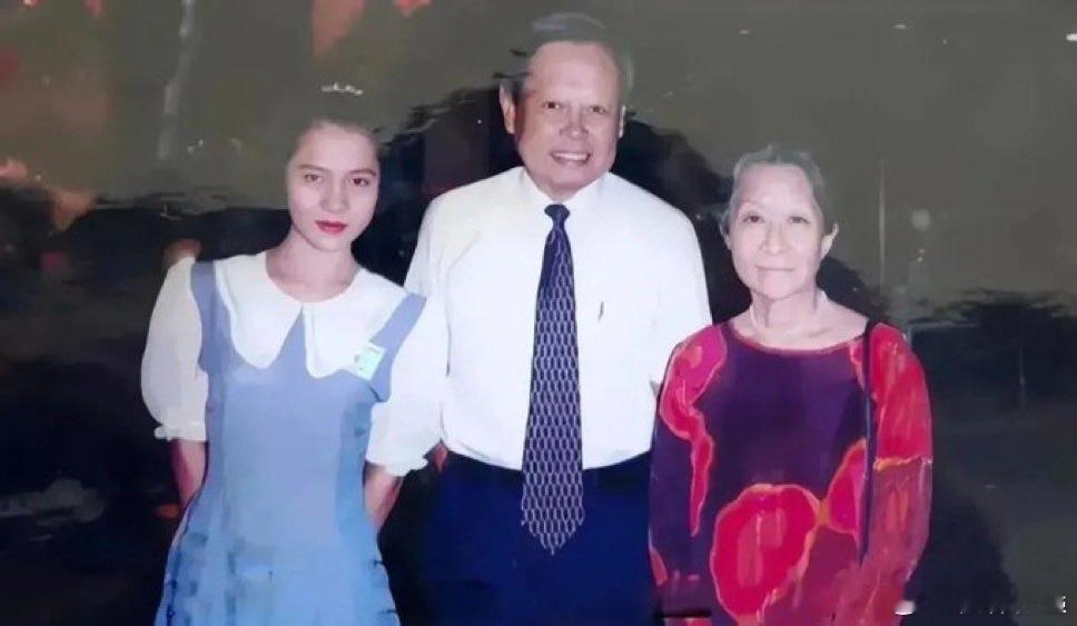杨振宁追悼会杨振宁逝世​​​