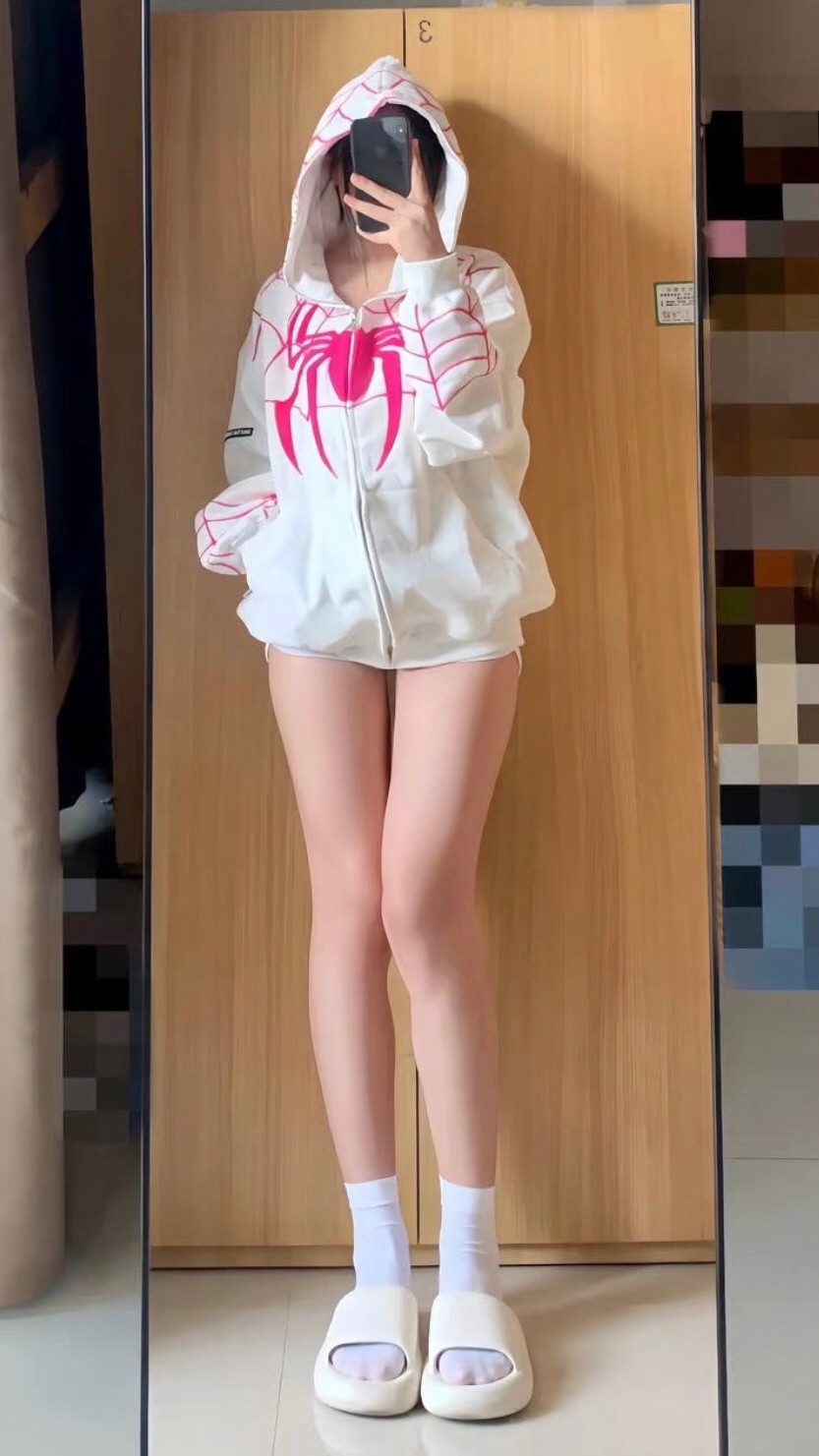 这腿是真美啊​​​