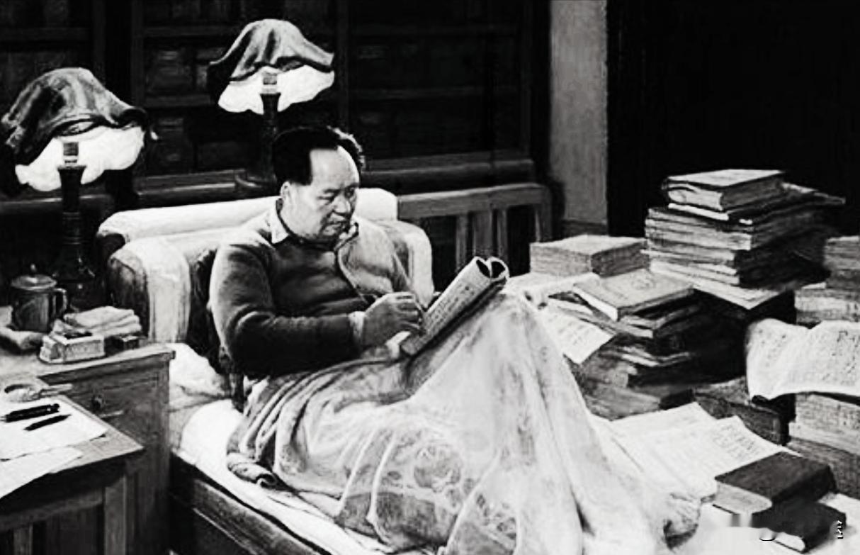 1976年毛主席病重时，“四人帮”认为华国锋不足为虑，劲敌还是老资格领导人。他们