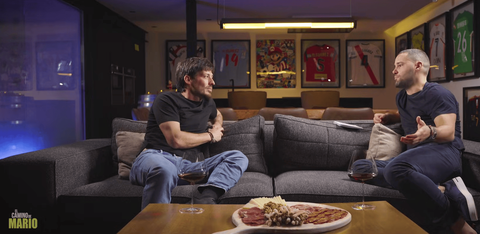 D席: 加盟曼城是我生涯最好的决定;瓜帅不会给你太多自由度