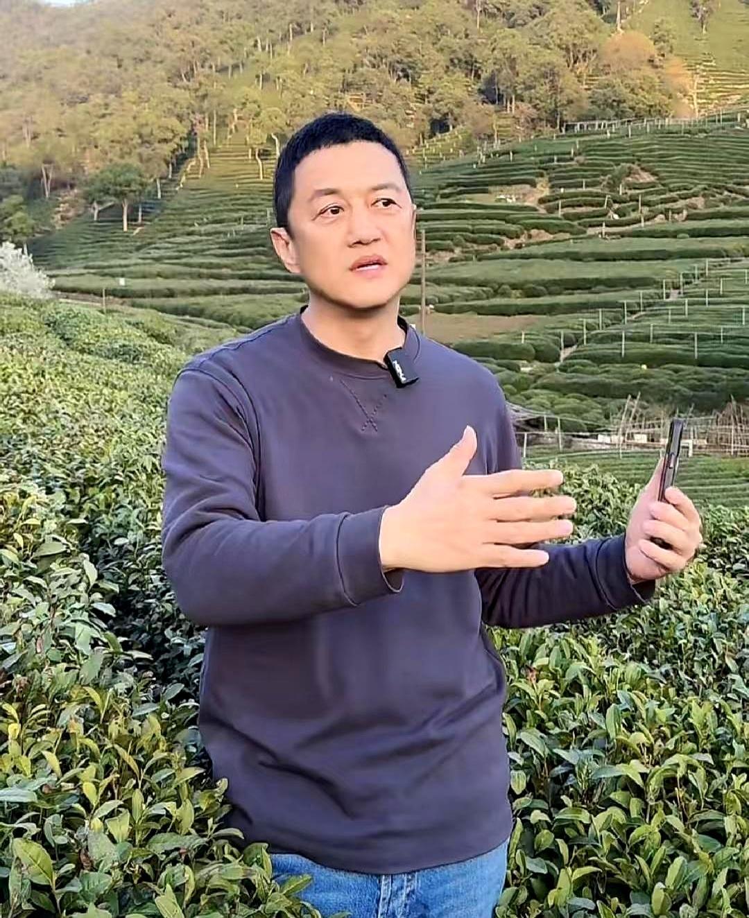 2600万房租压垮医院，他却先道歉李亚鹏转发医院声明那刻，欠条又多一张。2