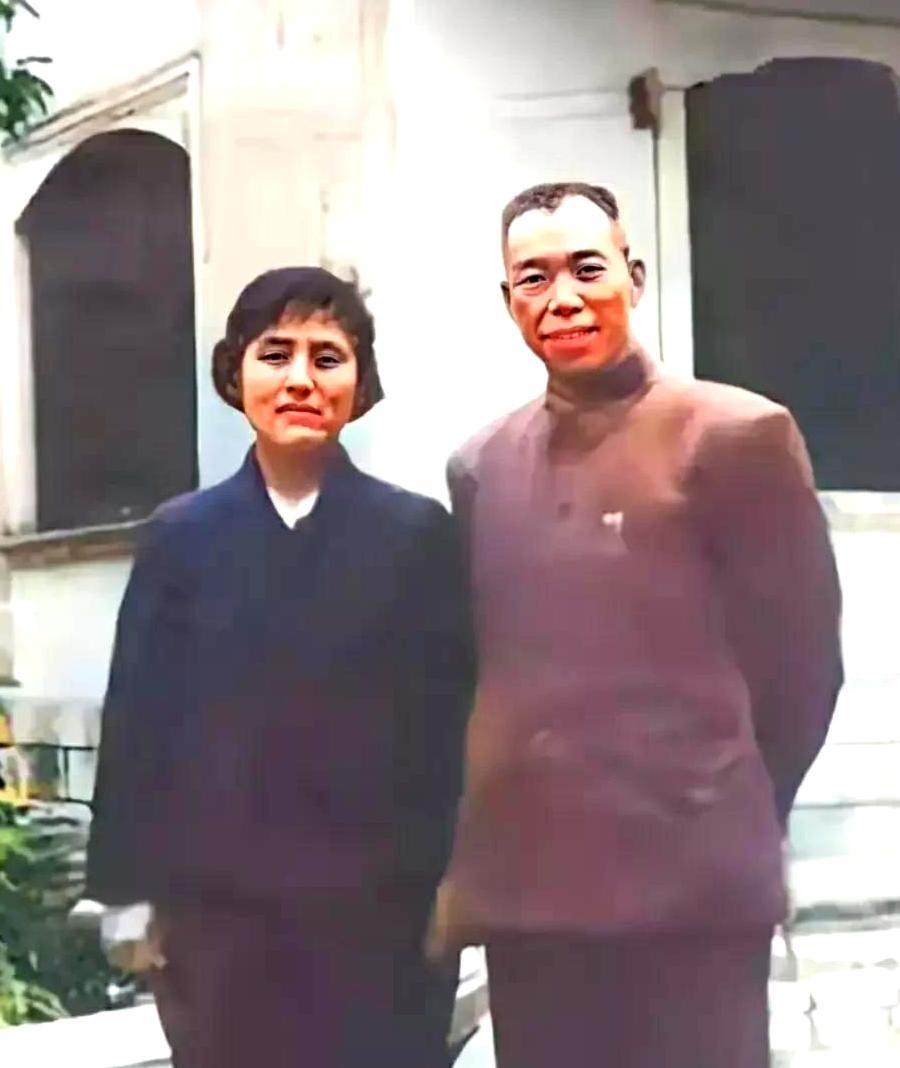1981年深秋，历经八年审查与劳动改造的梁兴初将军，终于盼来了组织的最终决定：撤
