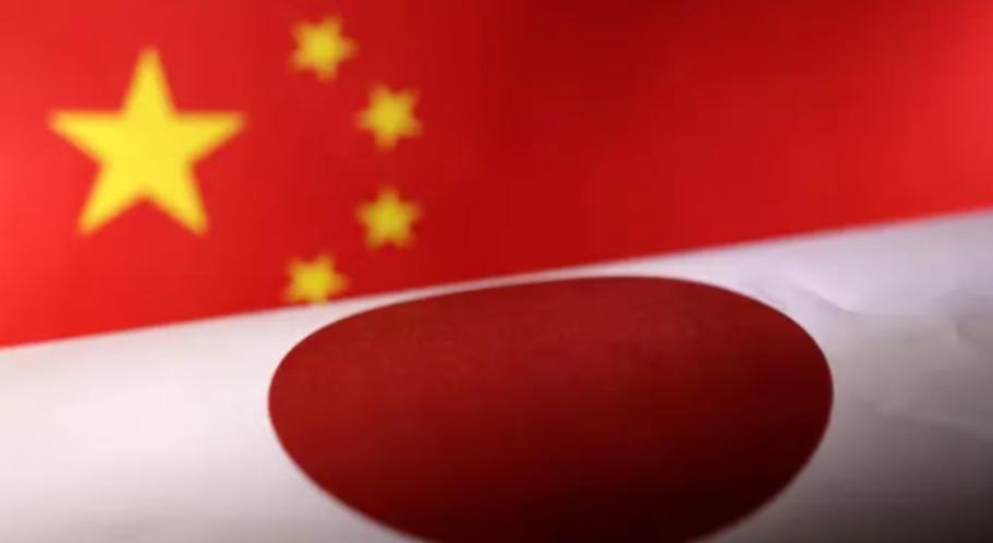 日本人想不通了！明明没吵没闹，2026年偏偏栽在中国手里，七成重点高校直接断流，