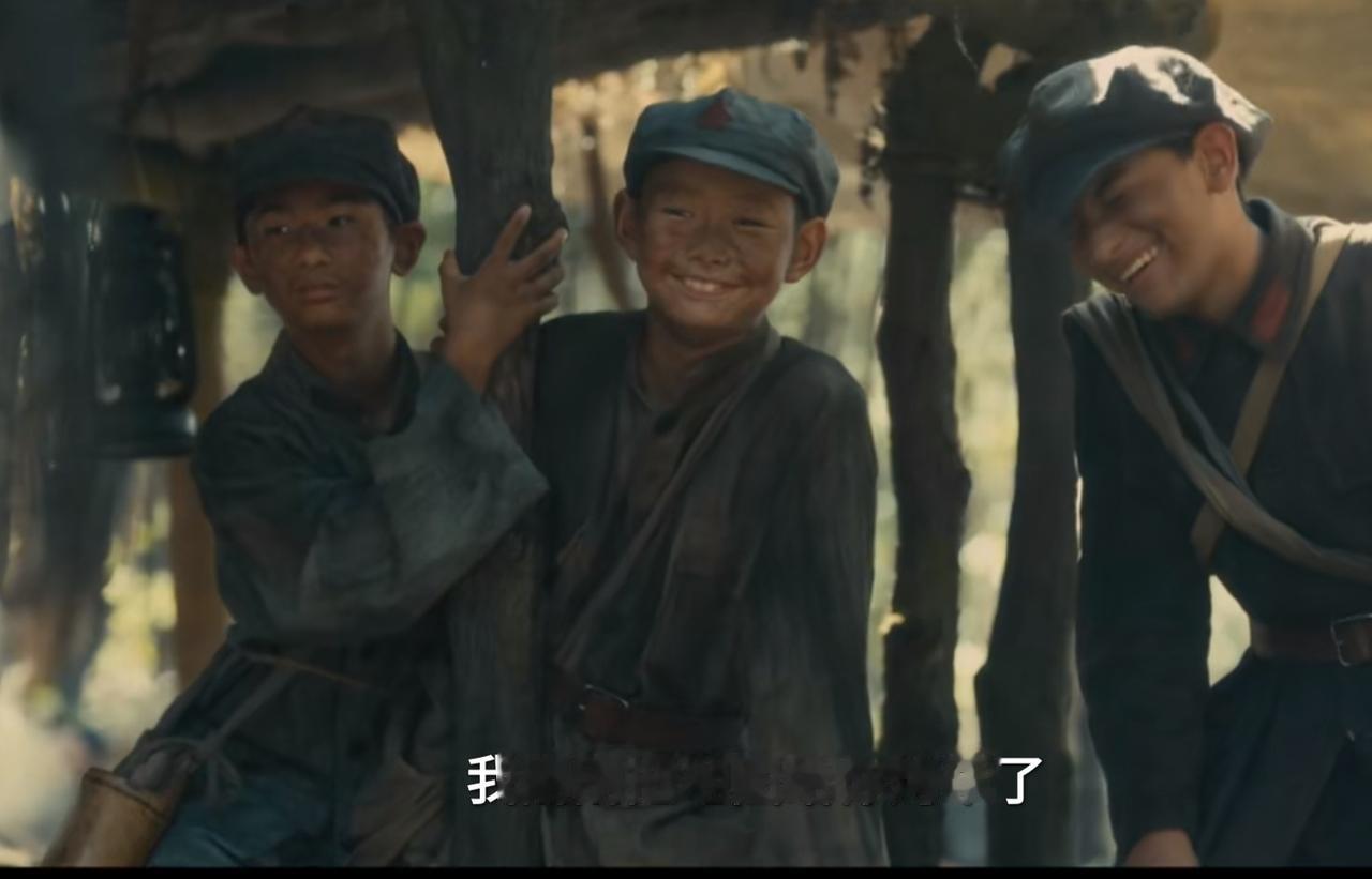 《伟大的长征》：看剧看到手痒，这剧最让人抓狂的，不是于和伟像不像毛主席，也不是角