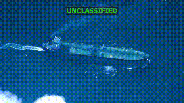 “突发！美军扣押第7艘油轮！”当地时间2026年1月21日，美国南方司令部声称：