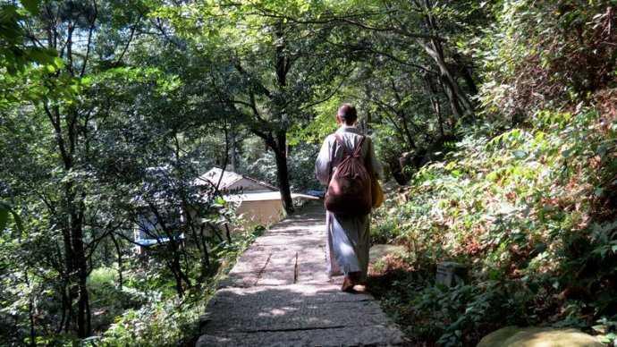 心态好就一定会长寿吗在过往的悠悠岁月里，50后、60后确实吃了不少苦，受了许多