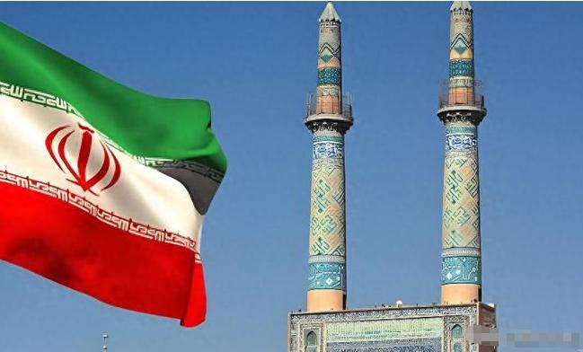 别再盯着伊朗的导弹了，最近他们干的一件事，比发射十枚弹道导弹还让美国和以色列挠头