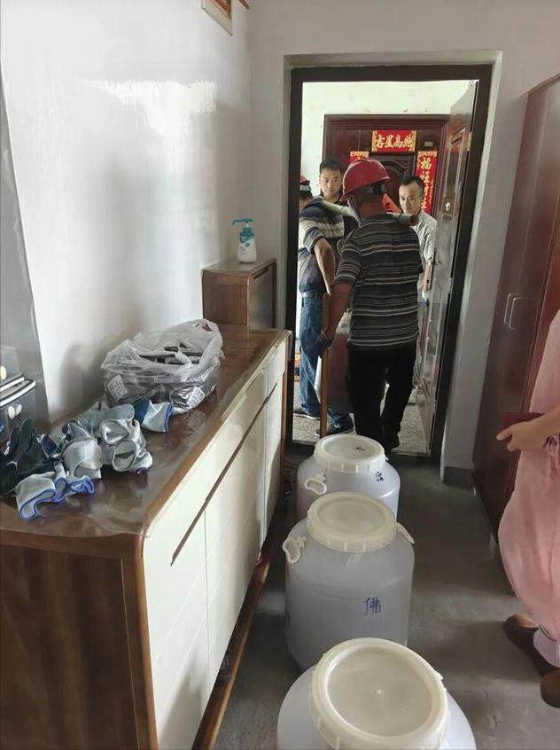 我的天，简直离谱！上海一名女子从2014年迷上自制酵素，整整12年，在