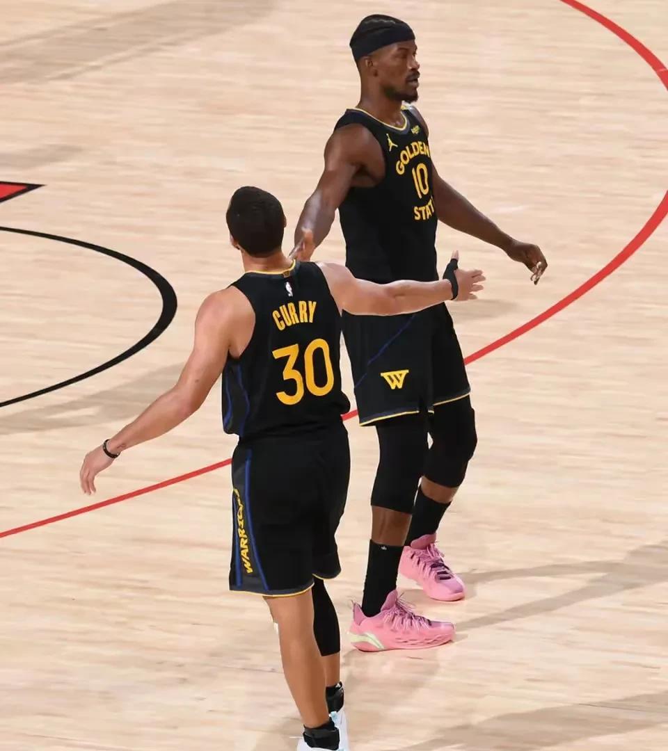 #NBA季后赛#最新战报北京时间5月5日，刚刚结束一场2025NBA季后赛西