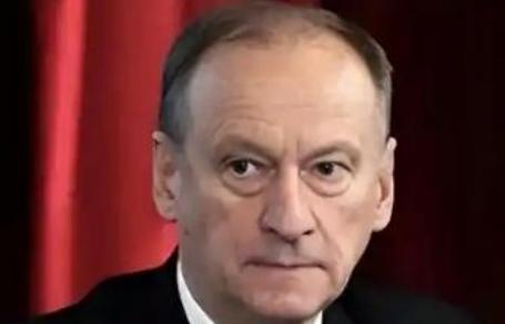 美方为什么不跟中国打？德国军事专家给出答案：中国的军事力量已强到让美国束手无策。