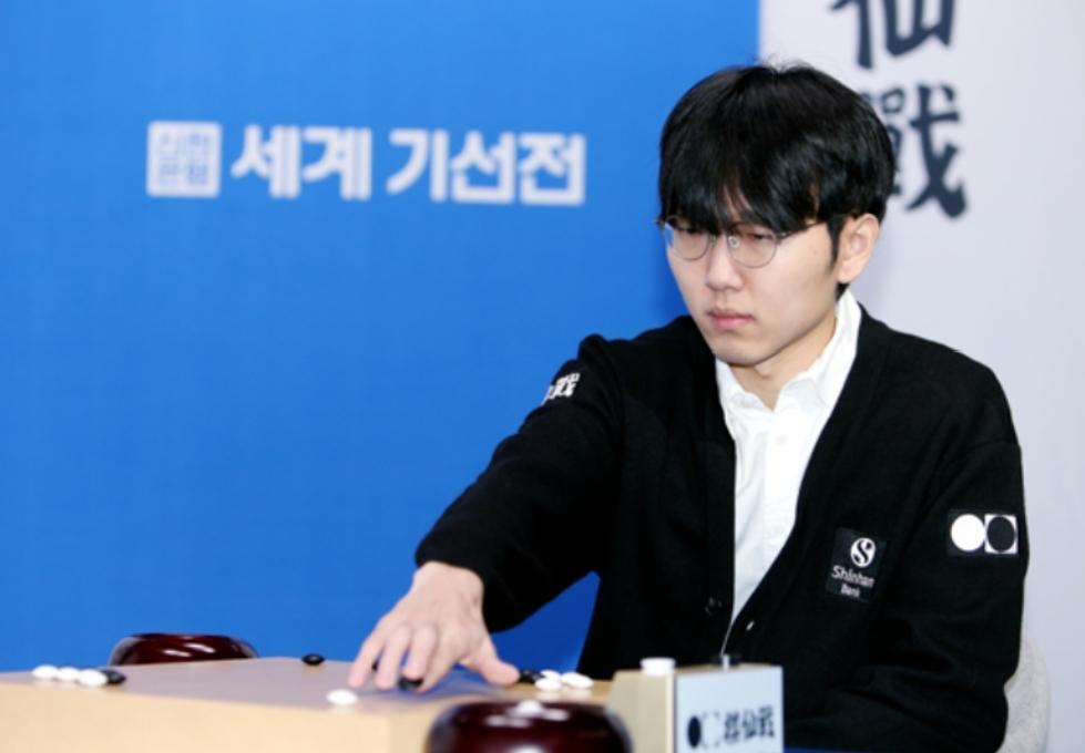 棋仙战~中2日2韩4晋级八强12月27日，首届新韩银行杯世界围棋棋仙战16