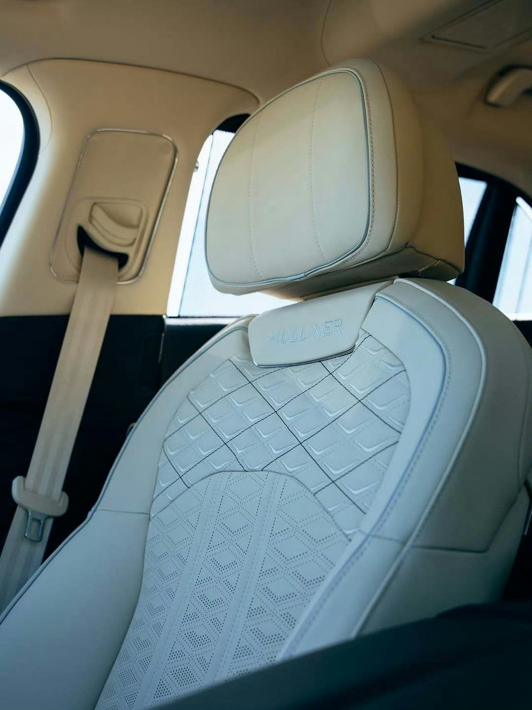 宾利FlyingSpurMulliner