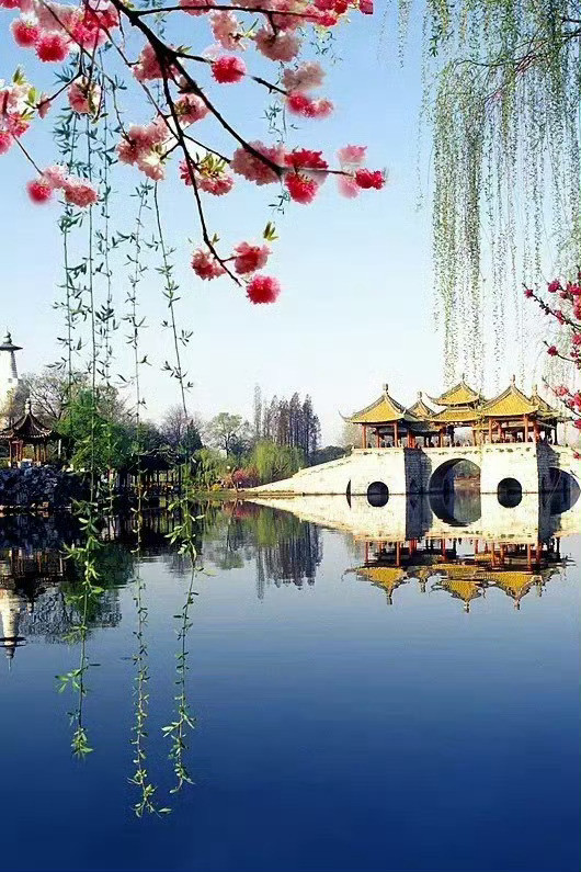 【扬州瘦西湖】“天下三分明月夜，二分无赖是扬州。”