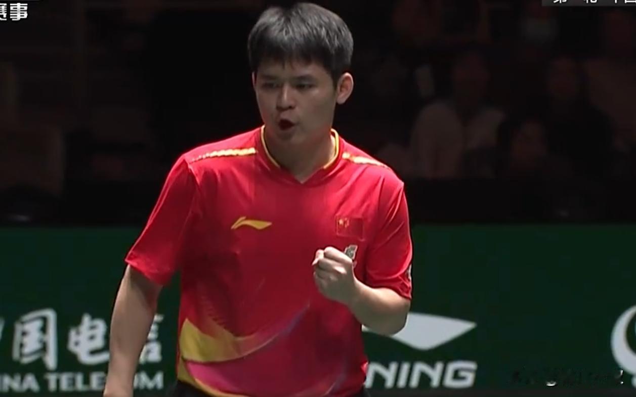 笑死我了，普卡非要调整鹰眼，结果林诗栋躺赢了！成都混团两人第二局的时候，普